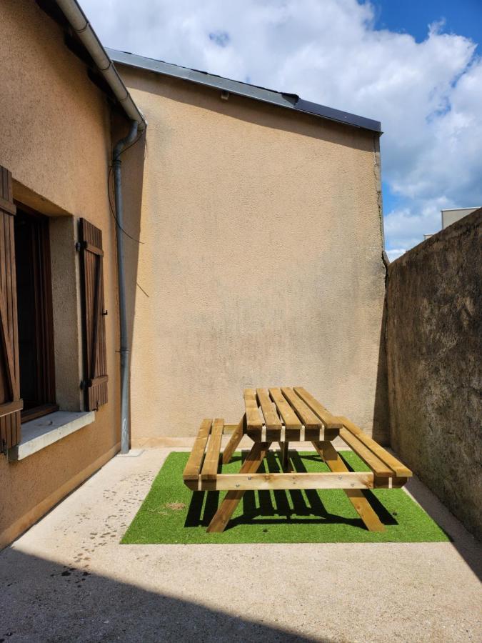 فيلا La Petite Chaume Châteauroux المظهر الخارجي الصورة